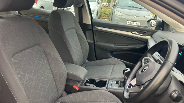 Volkswagen Golf 1.5 TSI 150 Life 5dr Petrol Hatchback